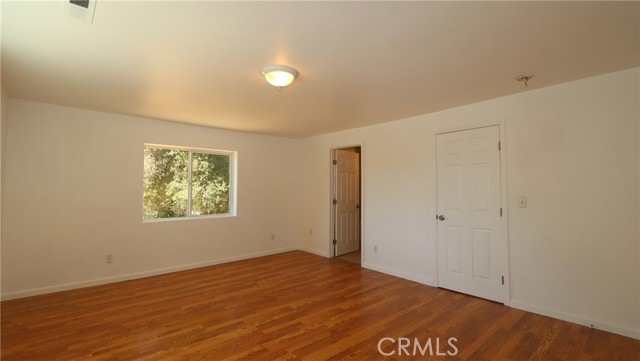 4744 W 40th Street, Clearlake