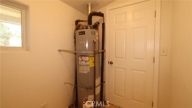 4744 W 40th Street, Clearlake