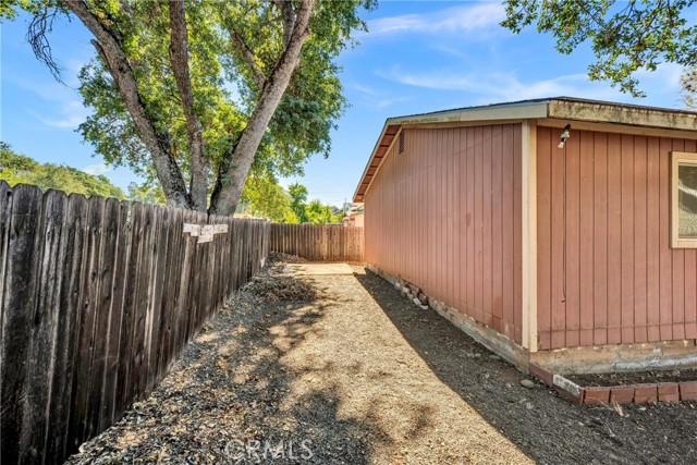 16182 27th Avenue, Clearlake