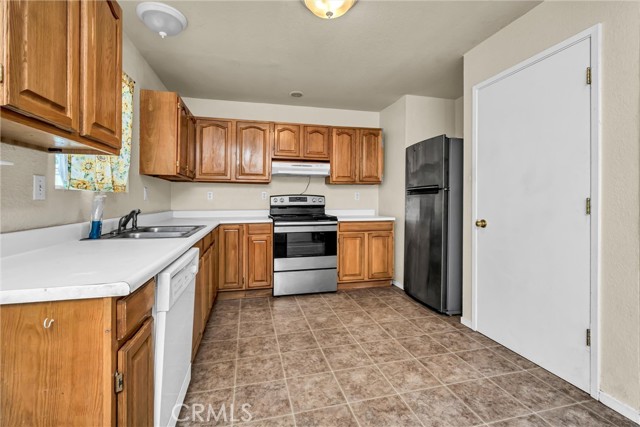 16182 27th Avenue, Clearlake