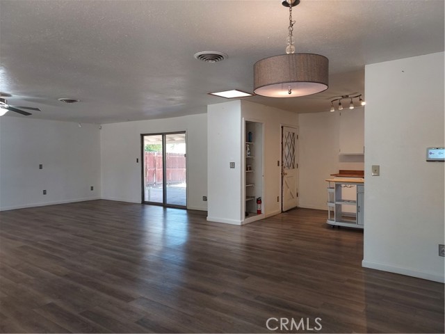6135 Ridgeview Drive, Clearlake