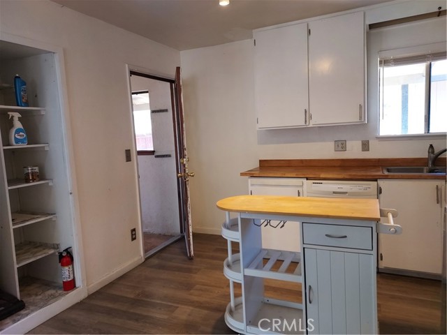 6135 Ridgeview Drive, Clearlake
