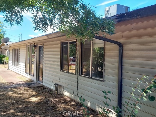 6135 Ridgeview Drive, Clearlake