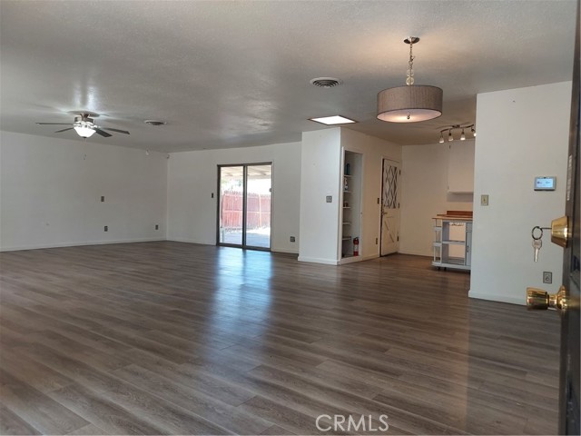 6135 Ridgeview Drive, Clearlake