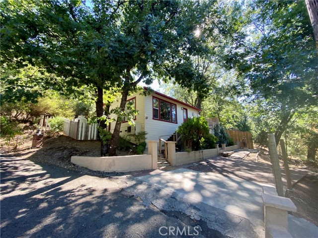 10787 Foothill Road, Loch Lomond