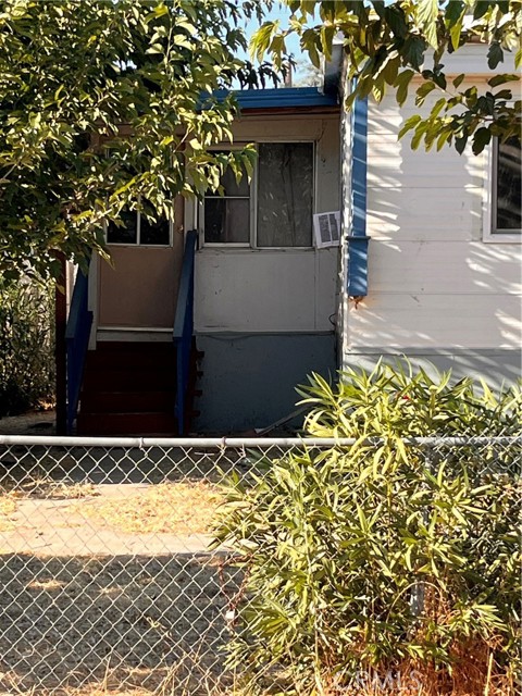 14300 Robinson Avenue, Clearlake