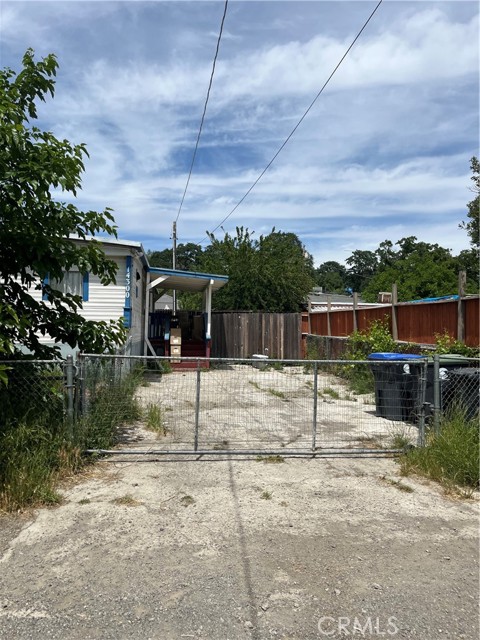 14300 Robinson Avenue, Clearlake