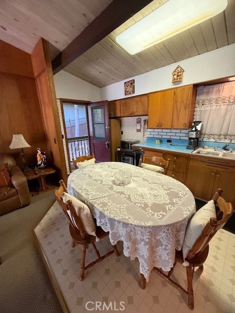 16339 Big Fir Lane, Cobb