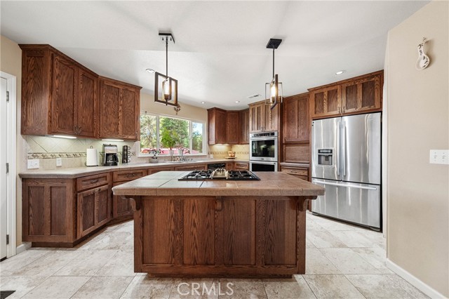 18164 Fishhook Court, Hidden Valley Lake