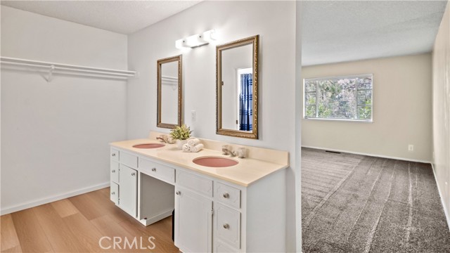 17372 Meadow View Drive, Hidden Valley Lake