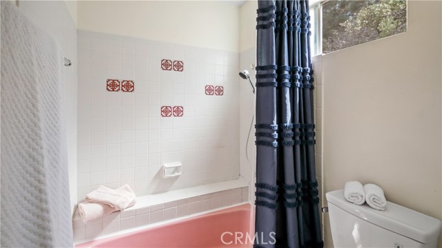 17372 Meadow View Drive, Hidden Valley Lake