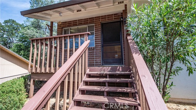 17372 Meadow View Drive, Hidden Valley Lake