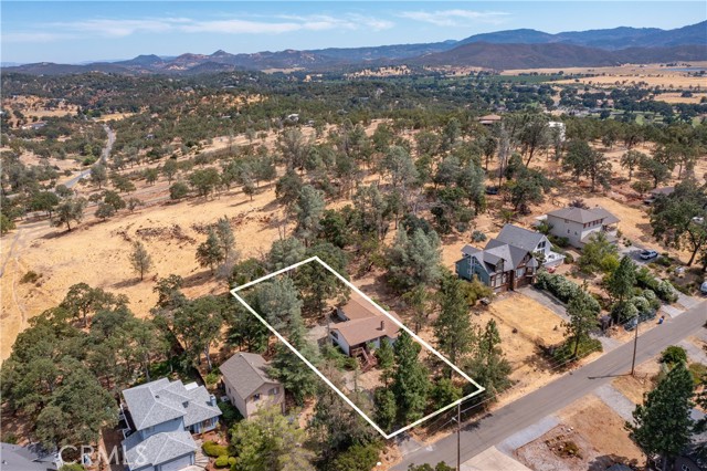 17372 Meadow View Drive, Hidden Valley Lake