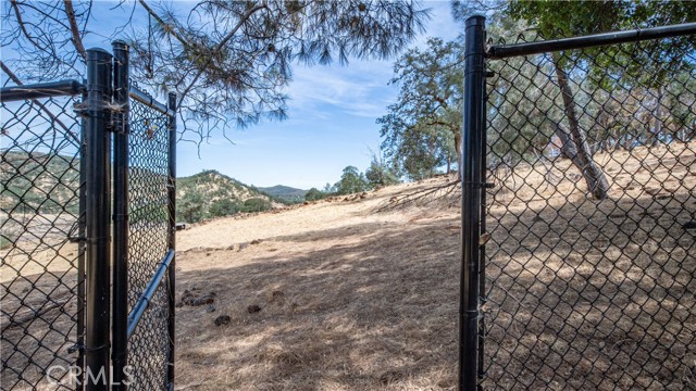 17372 Meadow View Drive, Hidden Valley Lake