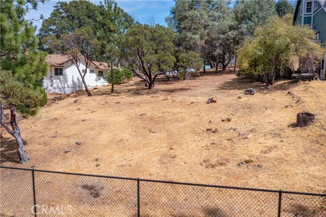 17372 Meadow View Drive, Hidden Valley Lake