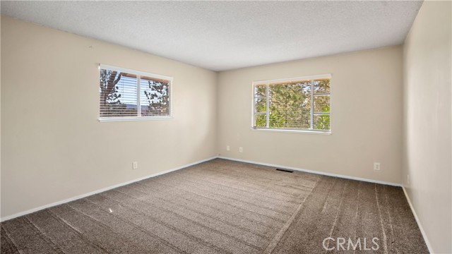 17372 Meadow View Drive, Hidden Valley Lake