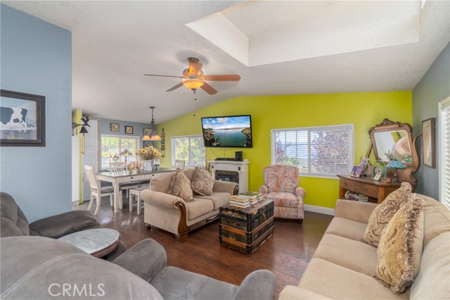 5025 Wintun Way, Kelseyville