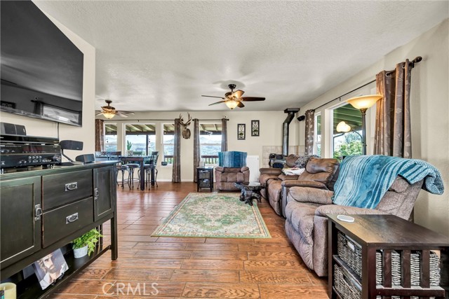 10225 Kelsey Creek Drive, Kelseyville