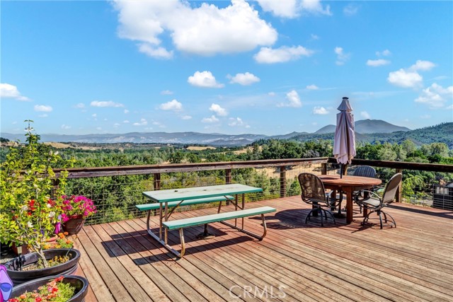 10225 Kelsey Creek Drive, Kelseyville