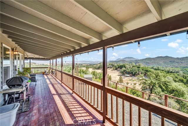 10225 Kelsey Creek Drive, Kelseyville