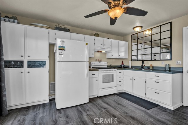 10225 Kelsey Creek Drive, Kelseyville