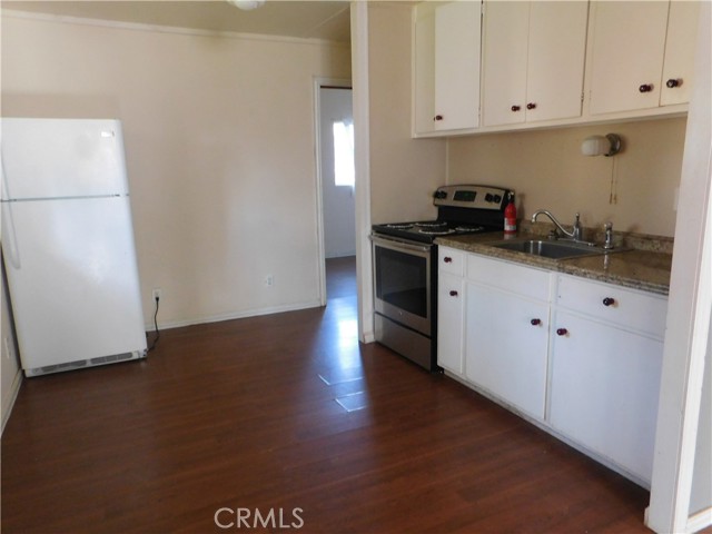 15868 Main Street, Middletown