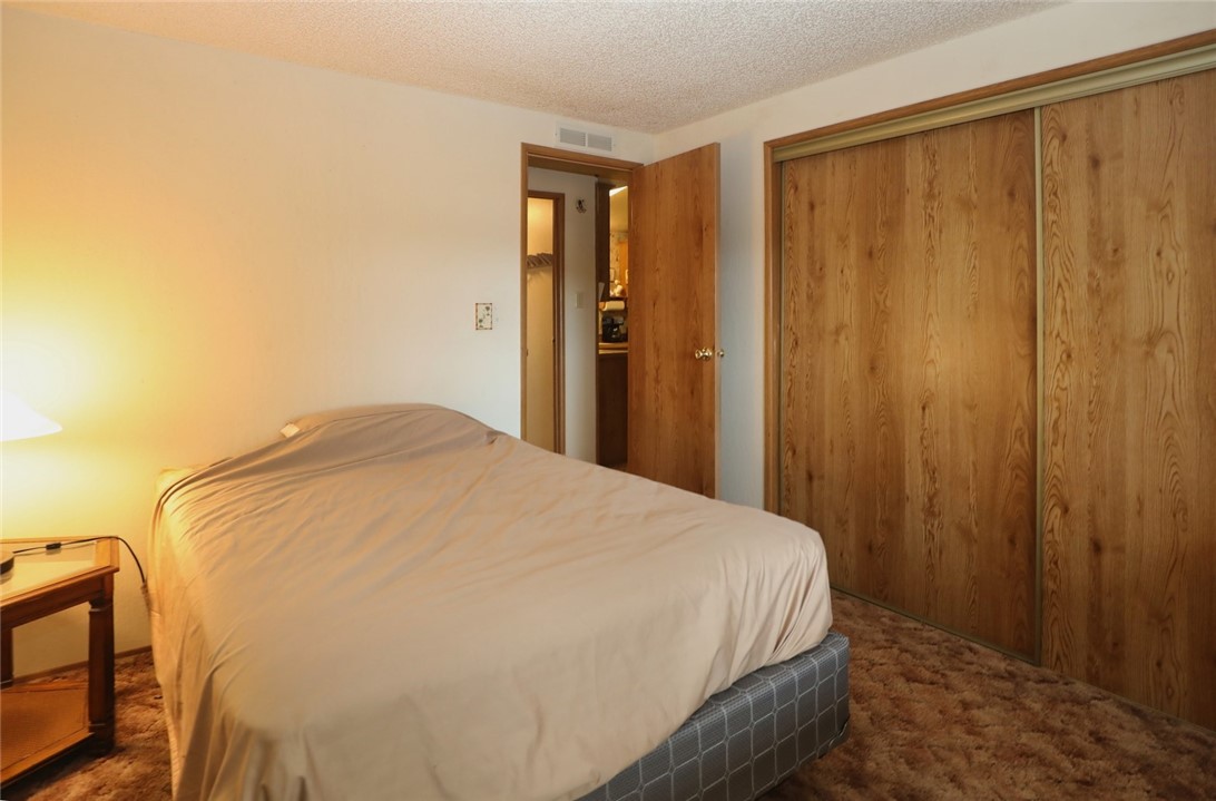 11480 San Joaquin, Clearlake