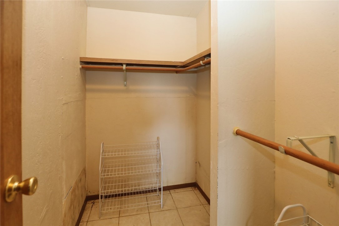 11480 San Joaquin, Clearlake