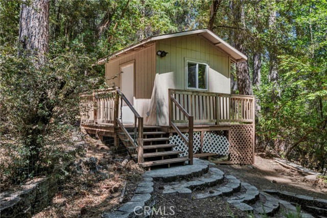 17097 Dogwood Way, Cobb