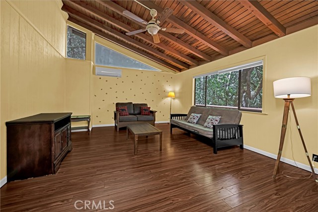 17097 Dogwood Way, Cobb