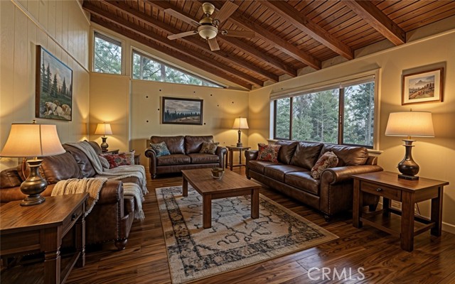 17097 Dogwood Way, Cobb