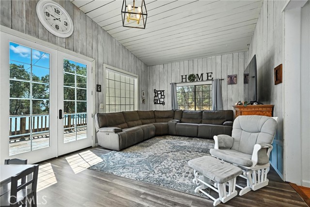 3171 Springe Street, Nice