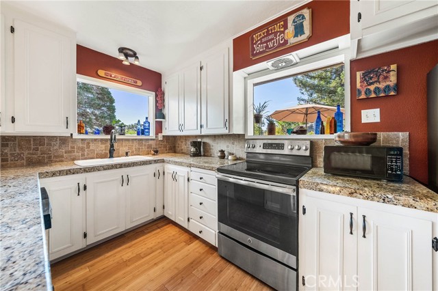465 Hillcrest Drive, Lakeport