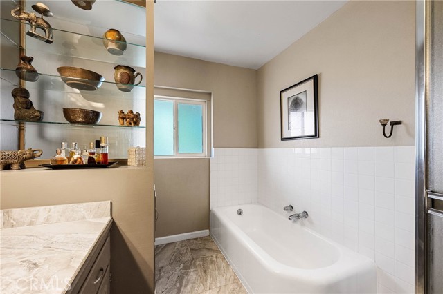 465 Hillcrest Drive, Lakeport