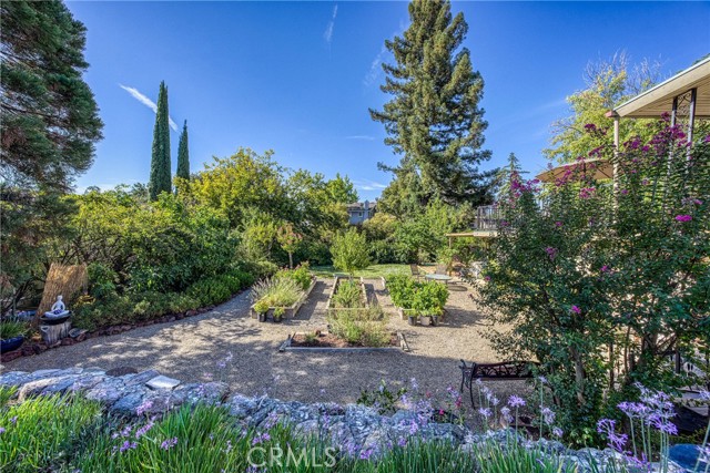 465 Hillcrest Drive, Lakeport