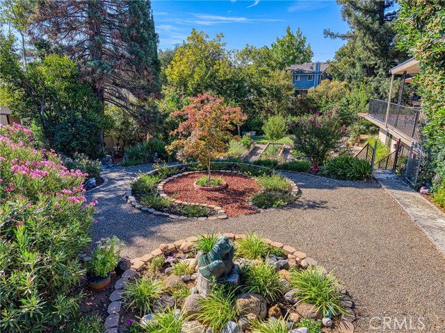 465 Hillcrest Drive, Lakeport