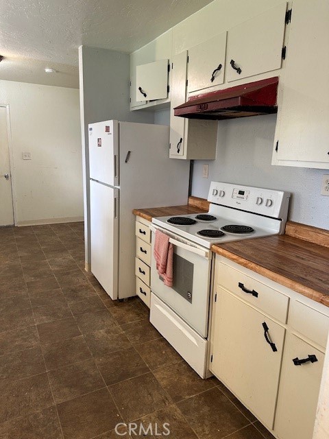 2915 Rancho Vista Drive, Lucerne