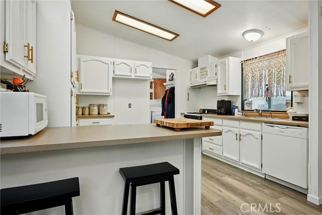 551 Clover Drive, Upper Lake