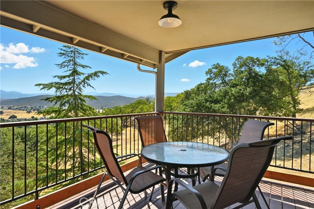 19415 Dallas Court, Hidden Valley Lake