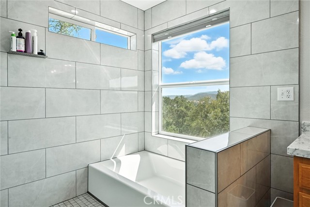 19415 Dallas Court, Hidden Valley Lake