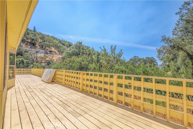 7112 Sonja Lu Lane, Lucerne