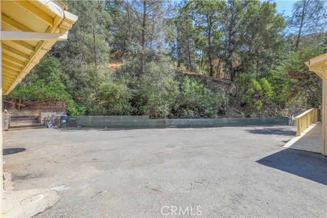 7112 Sonja Lu Lane, Lucerne