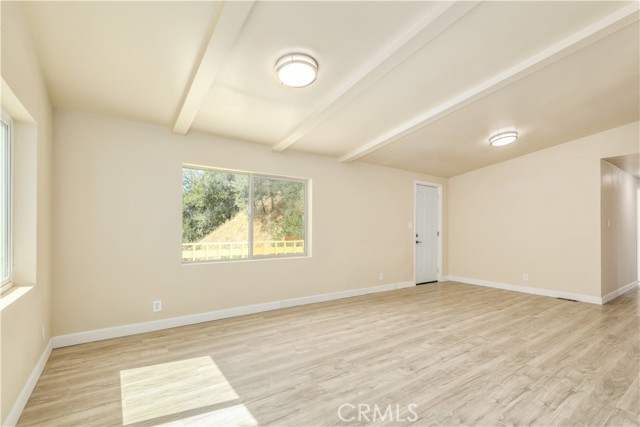 7112 Sonja Lu Lane, Lucerne