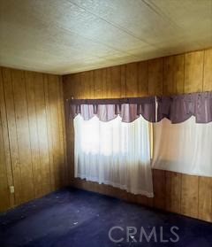 5937 Grove Street, Lucerne