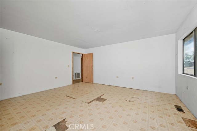 13028 Riata Road, Lower Lake