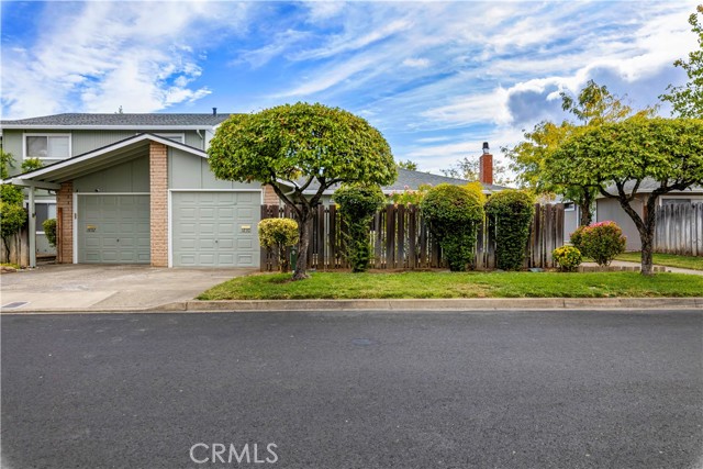 1830 Montana Vista, Lakeport