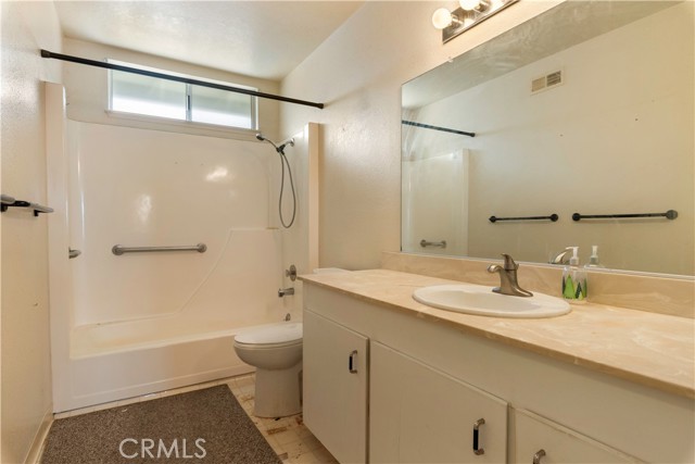 1830 Montana Vista, Lakeport