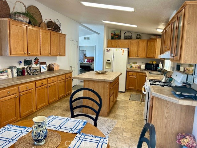 7061 Fairview Drive, Kelseyville