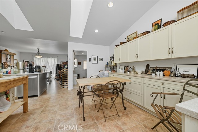 6850 High Valley Road, Cobb