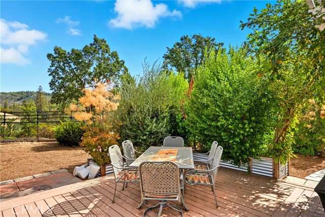 6850 High Valley Road, Cobb